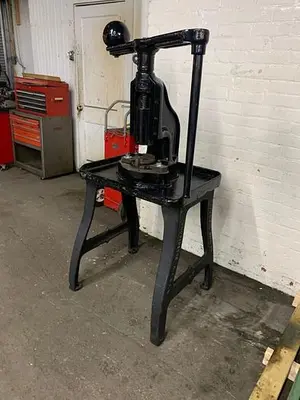 5929-490 E.A. Adams Model #2 Reynolds Machine Co. Hand Operated Stamping / Forming Screw Press / Fly Press
