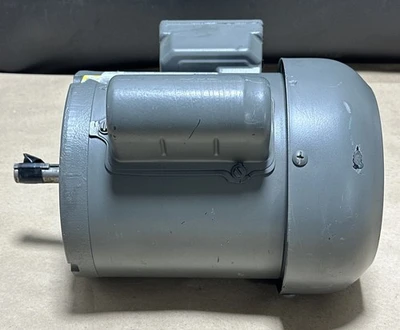 NEW WEG 3318ES1BB56CFL