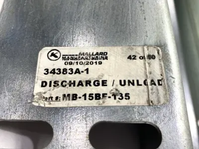 USED MALLARD GRAVITY FLOW RAIL BRACKET LOT OF 2