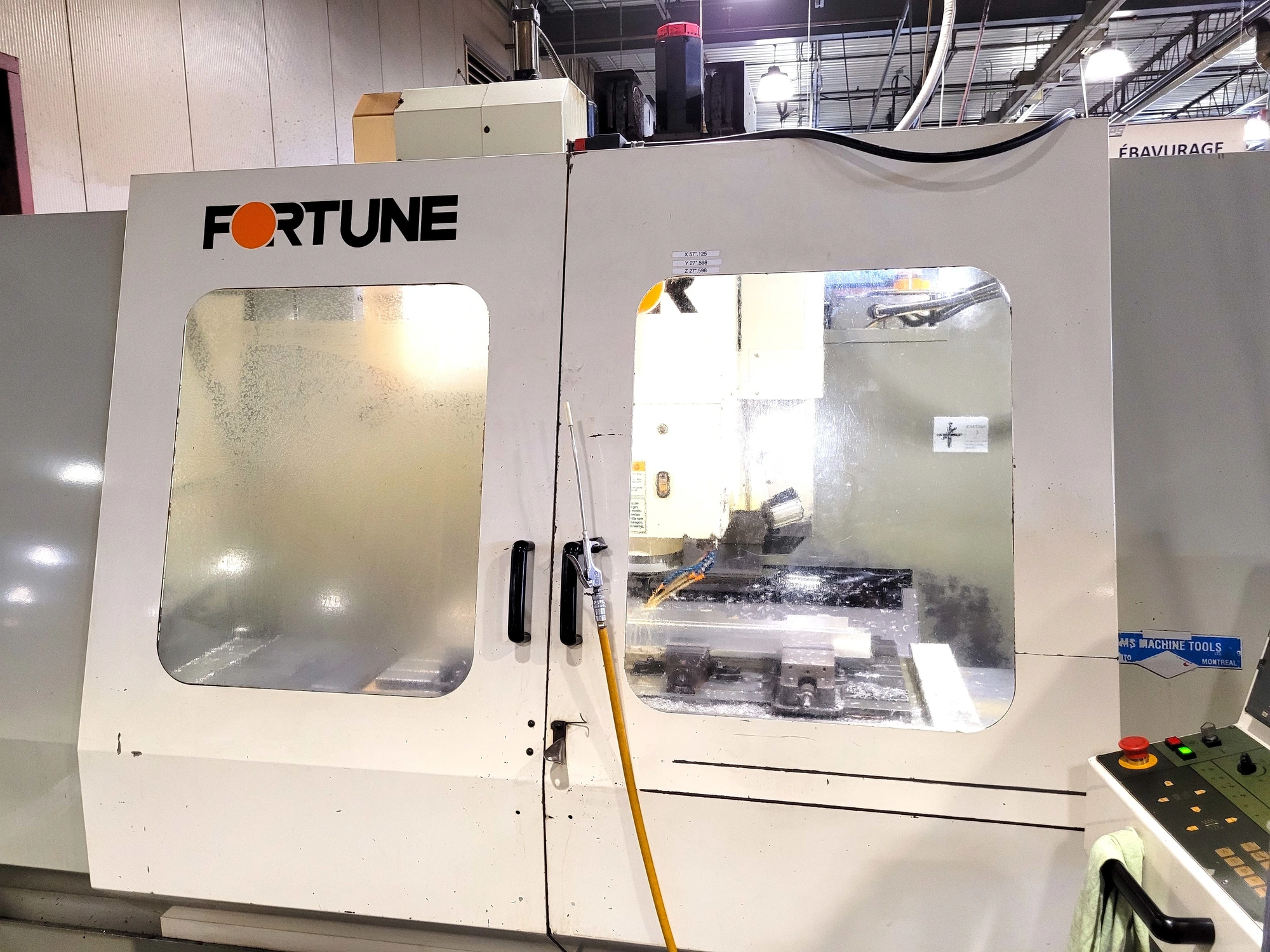 USED 2004 FORTUNE V-CENTER-145