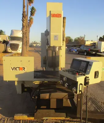 USED 2000 VICTOR 2063-DCM
