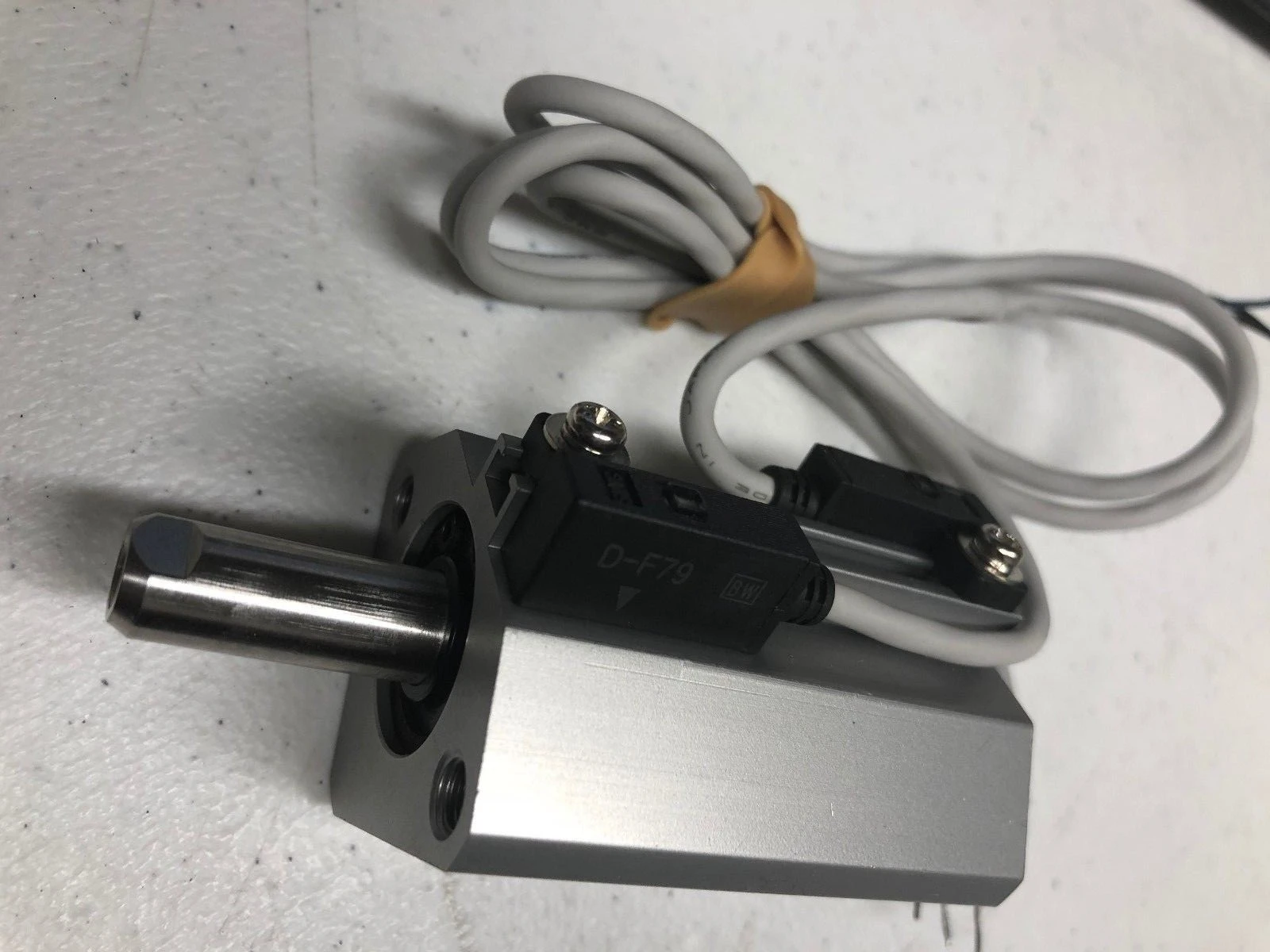 New | in-Stock SMC CDQ2WA20-20D-F79S Miscellaneous Laboratory Equipment California US | CAL-L Enterprises #1459444
