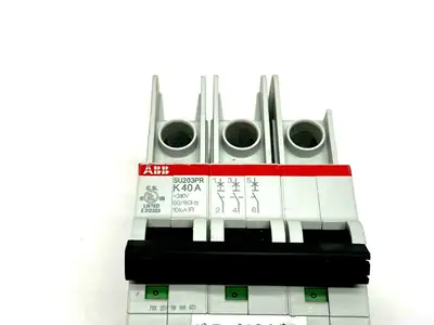 Used ABB 3 Pole Din Rail Circuit Breaker Circuit Breakers Michigan US | Maverick Industrial Sales #1389203