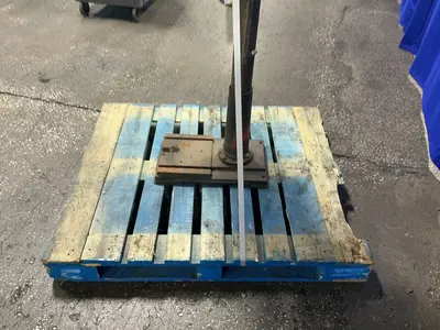 Used DAYTON 3Z918A Heavy Duty & Sensitive Single Spindle Drills Ohio US | HGR 24 #1572304