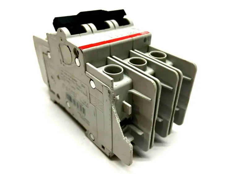 Used ABB 3 Pole Din Rail Circuit Breaker Circuit Breakers Michigan US | Maverick Industrial Sales #1389203