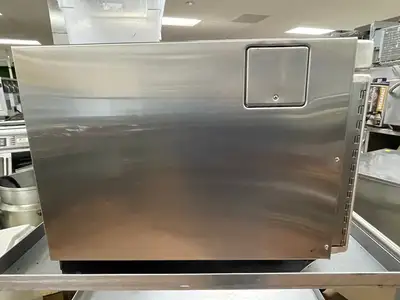 Used Amana Used 2016 Amana RC17SD2OSI Commercial Heavy Volume Microwave 208/230V 1700W - RK Restaurant Equipment (Miscellaneous) Illinois US | Falcon Restaurant Supply #1374906