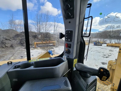 New | in-Stock 2023 CATERPILLAR D6 Crawler Dozers | Abele Tractor #1342947