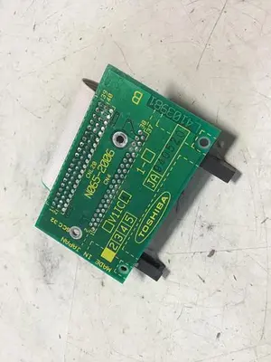 USED TOSHIBA N065-2006