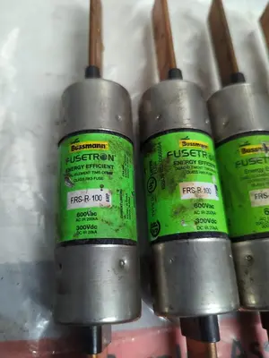 USED COOPER BUSSMANN FRS-R-100