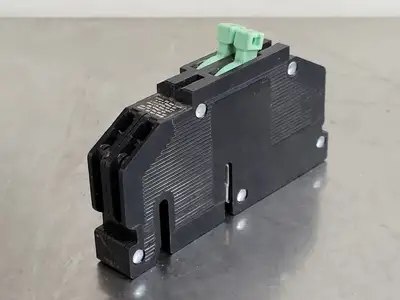 30 Amp, 1 Pole, 120/240 volts Circuit Breaker