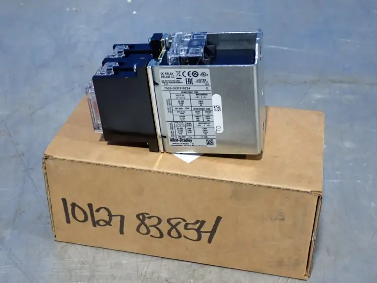 Used ALLEN BRADLEY 700SDCP310Z24 Relays & Switches Ohio US | HGR 24 #1132135