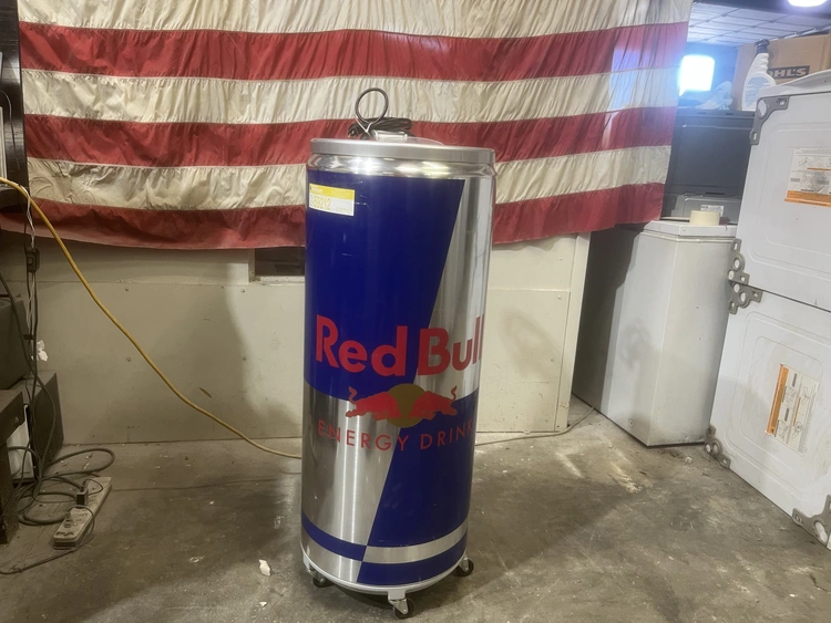 Used REDBULL ENERGY COOLER Display Refrigerators Michigan US | Miedema Asset Management Group #1183370