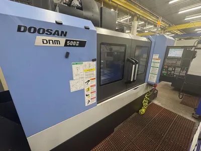 2015 DOOSAN DNM 500II Vertical Machining Centers | Machinery Resources International (1)
