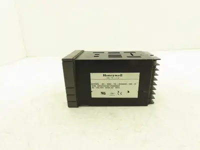 Honeywell DC300E-E-0A0-20-0000-0 UDC3000 Digital Temperature Controller