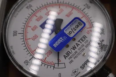 LOT OF 2 - FPPI 11-553-00 Air-Water Pressure Gauge 0–300 PSI - STOCK GF34A