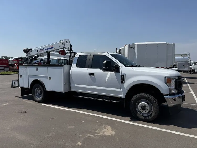 Used 2022 FORD F350 SUPER DUTY XL 4X4 CRANE Truck-Mounted Cranes Minnesota US | Carco Truck & Equipment #1514215