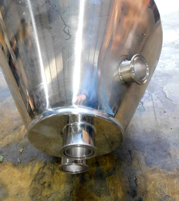 USED 25 GALLON HOPPER 25 GALLON