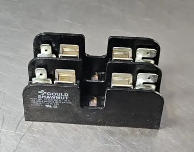 GOULD SHAWMUT 30322 FUSEHOLDER. Loc4B22