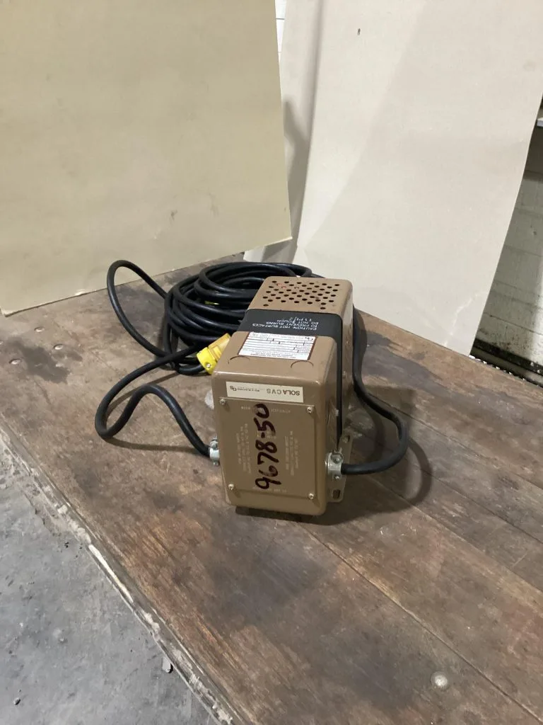 Sola Constant Voltage Transformer; 95-130-190-260; 120V 60Hz