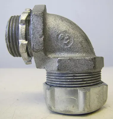 Lot of 5 Thomas & Betts 3/4” Liquid Tight 90 Degree Angle Connectors
