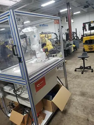 USED 2013 YASKAWA MOTOMAN MH5