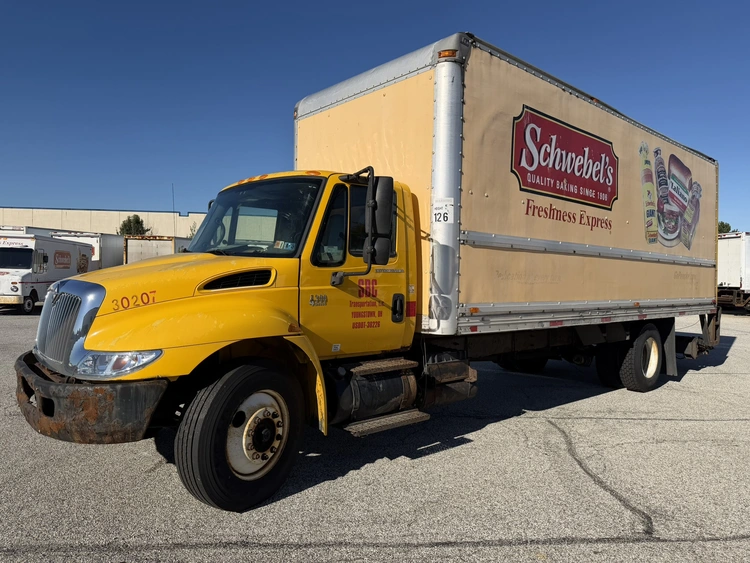 Used 2007 INTERNATIONAL 4300 SBA 4X2 24' BOX TRUCK Box trucks Ohio US | Miedema Asset Management Group #1709376