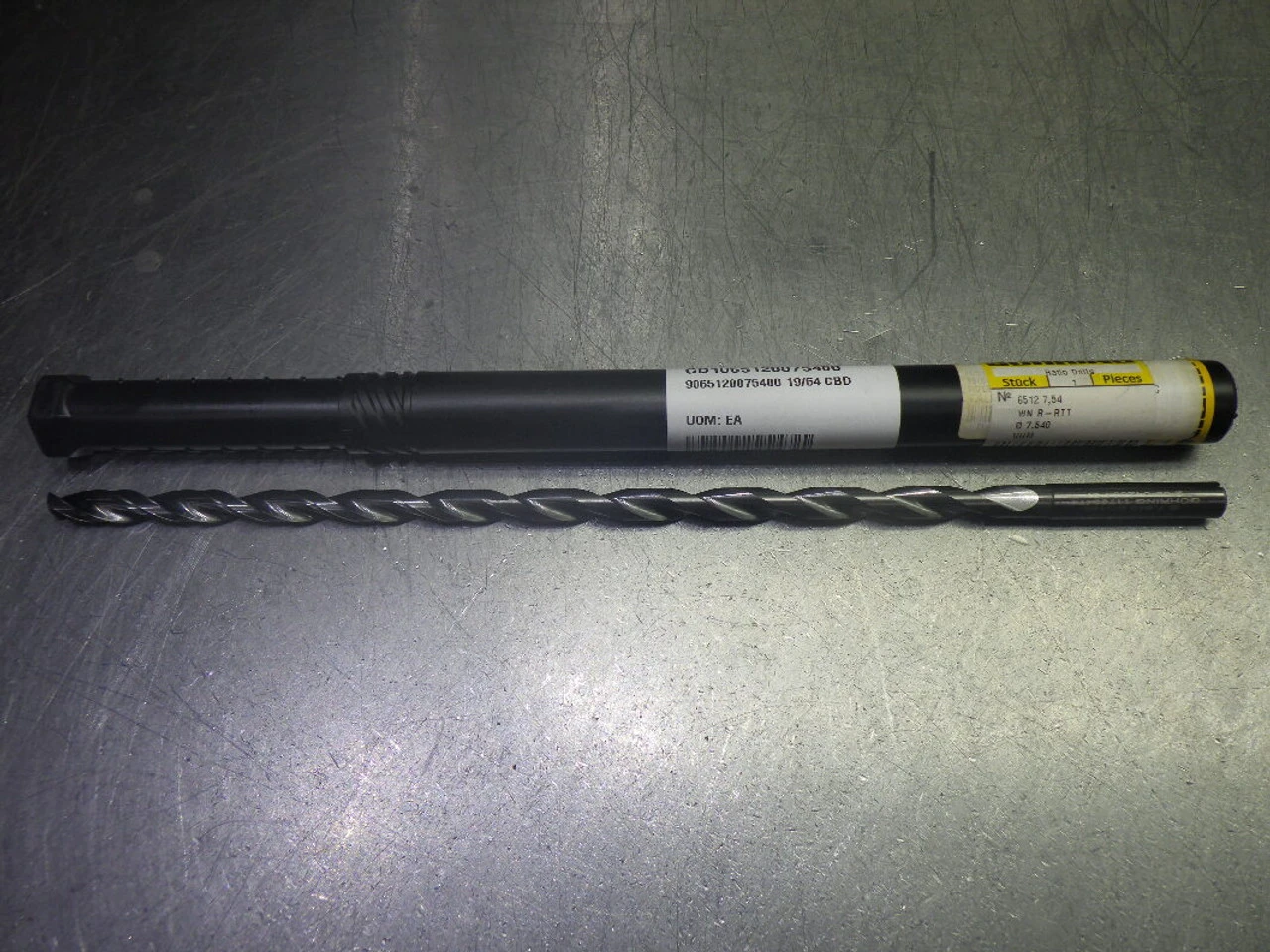 Guhring 19/64" Coolant Thru 25xd Carbide Drill 8mm Shank 9065120075400 (LOC1930B)