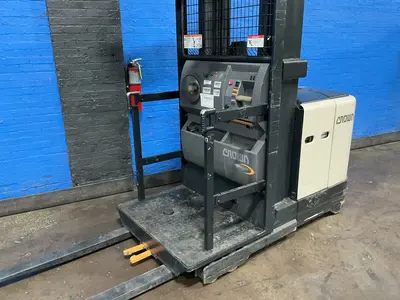 Used CROWN SP351030 Material Handling (misc) Ohio US | HGR 24 #1446259