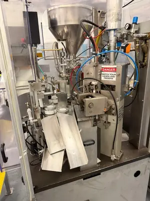 Used _UNKNOWN_ _UNKNOWN_ Tube Fillers Rhode Island US | Federal Equipment Company #1344542