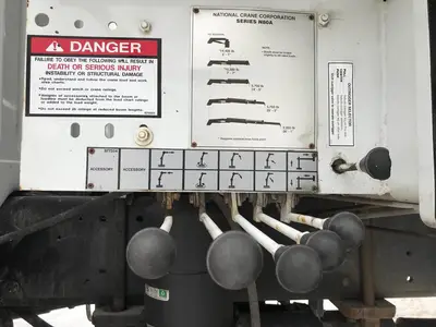 USED 2002 INTERNATIONAL 4800