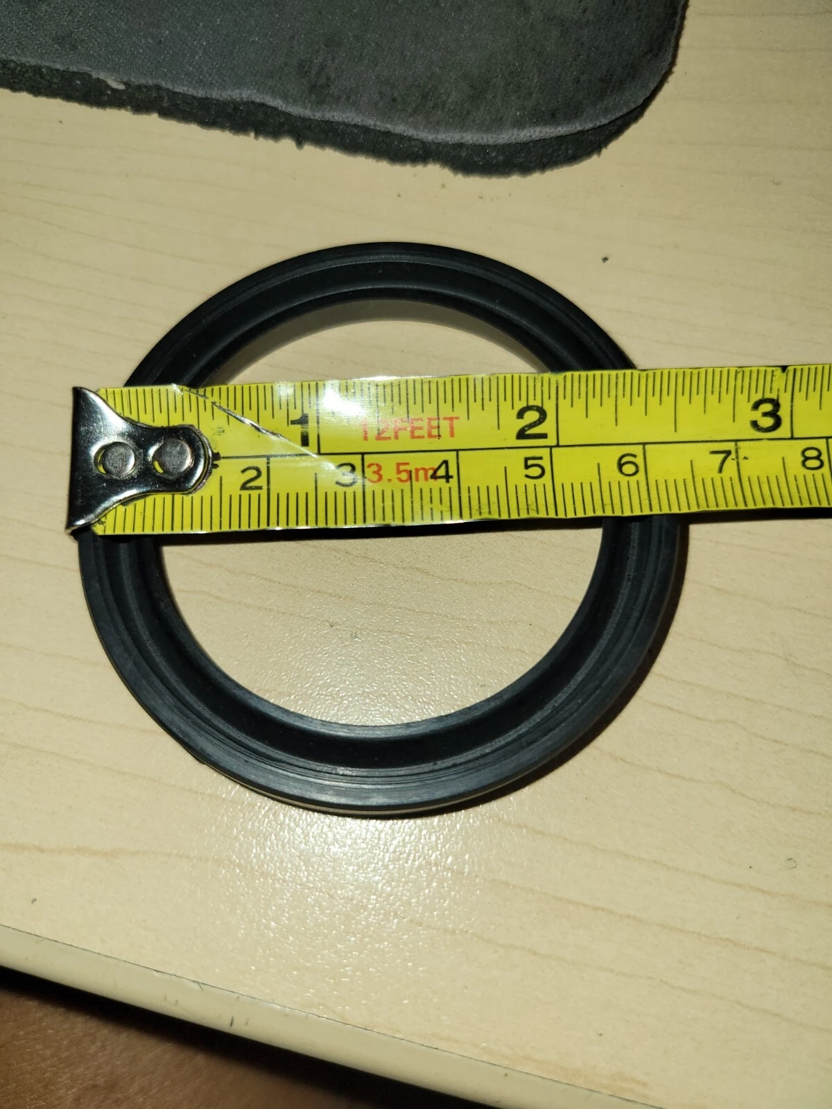 Skeleton Oil Seal Ring Rotary Shaft Sealing NBR Double Lip Seal ID 180/185mm