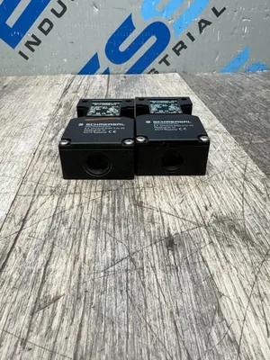 Schmersal AZ16-02ZVRK-M16 Electrical/PLC/Automation | ESS Industrial Equipment Sales (7)