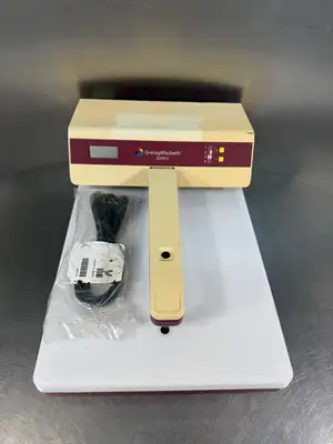Gretag D200 II, Boxed 3246 / 36.51.03 117V 50/60Hz 55Va Ch-8105 (12.4.8)
