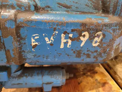 Used VICKERS PVH98 Hydraulic Pumps British Columbia CA | Lenmark #1489173