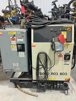 Used FANUC M900IA/350 6 AXIS ROBOT WITH R30IA CONTROLLER AND SERVO SPOT WELD GUN Robotic Welding Cells | Harbor Machinery Inc. #1283412