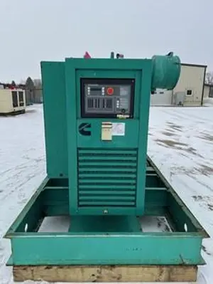 USED 2009 CUMMINS 250GFEA