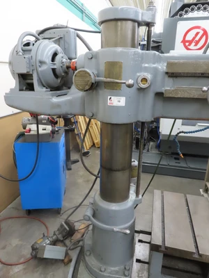 Used CINCINNATI BICKFORD 4' X 9" COLUMN Radial Drills Minnesota US | Machinesused.com #1507220