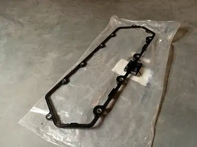 NEW FORD F81Z-6584-AA