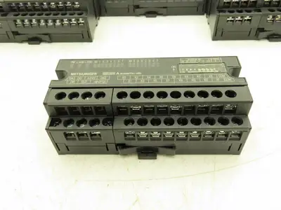 Mitsubishi AJ65SBTB1-16D Remote Digital Input 16 Point 24VDC MELSEC-A Lot of 9