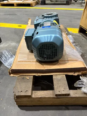 USED SEW-EURODRIVE KA67 DRE90M4BE2HRTH