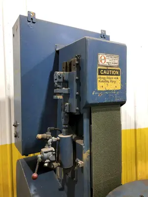 9" WIDE X 30" TABLE SUNDSTRAND VERTICAL BELT ROTARY TABLE "TIP" GRINDER: STOCK #18229