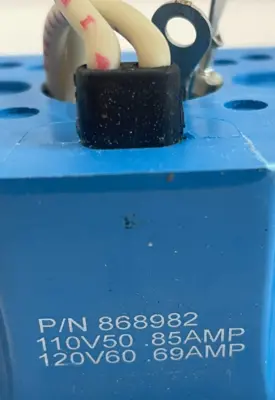 NEW EATON VICKERS 868982 COIL 110/120V AC