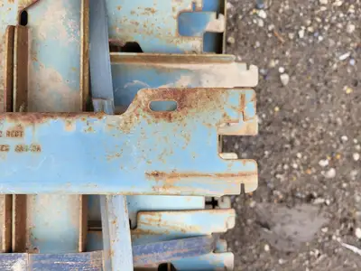 Type 1 Shelving Frame Connector, 49"