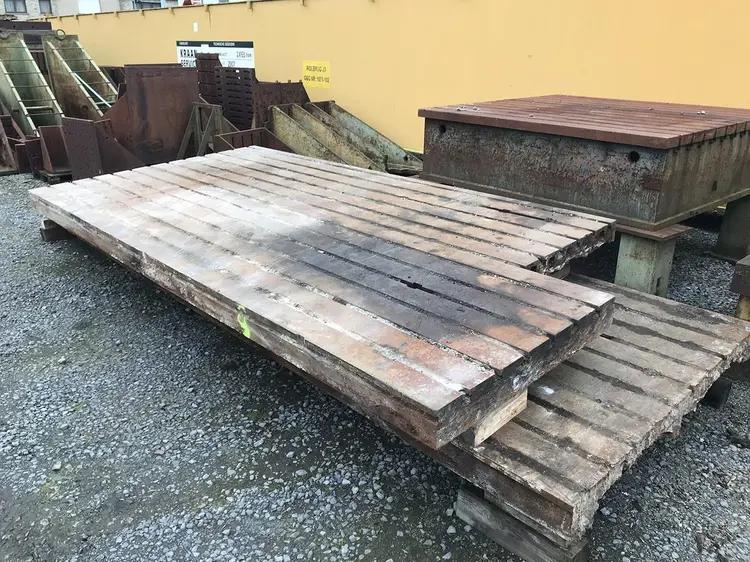 Used T-SLOT TABLE 5000 X 2480 X 185 MM Tables, Floor & Layout Plates BE | Apt International N.V #366433