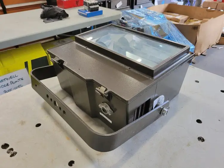 New | in-Stock COOPER MPWR-65Y-400-MT-LL Lighting British Columbia CA | Lenmark #249181