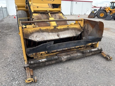 Used 2011 WEILER E2850 Asphalt Pavers California US | Mittry Construction #1363529