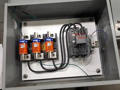 600V Electrical Disconnects & Switches