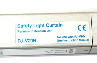 USED KEYENCE LIGHT CURTAIN SET PJ-V21R RECEIVER AND PJ-V21T TRANSMITTER