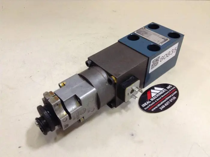 Used BOSCH 0 811 402 012 Valves/Fittings Michigan US | Ideal Machinery #587282