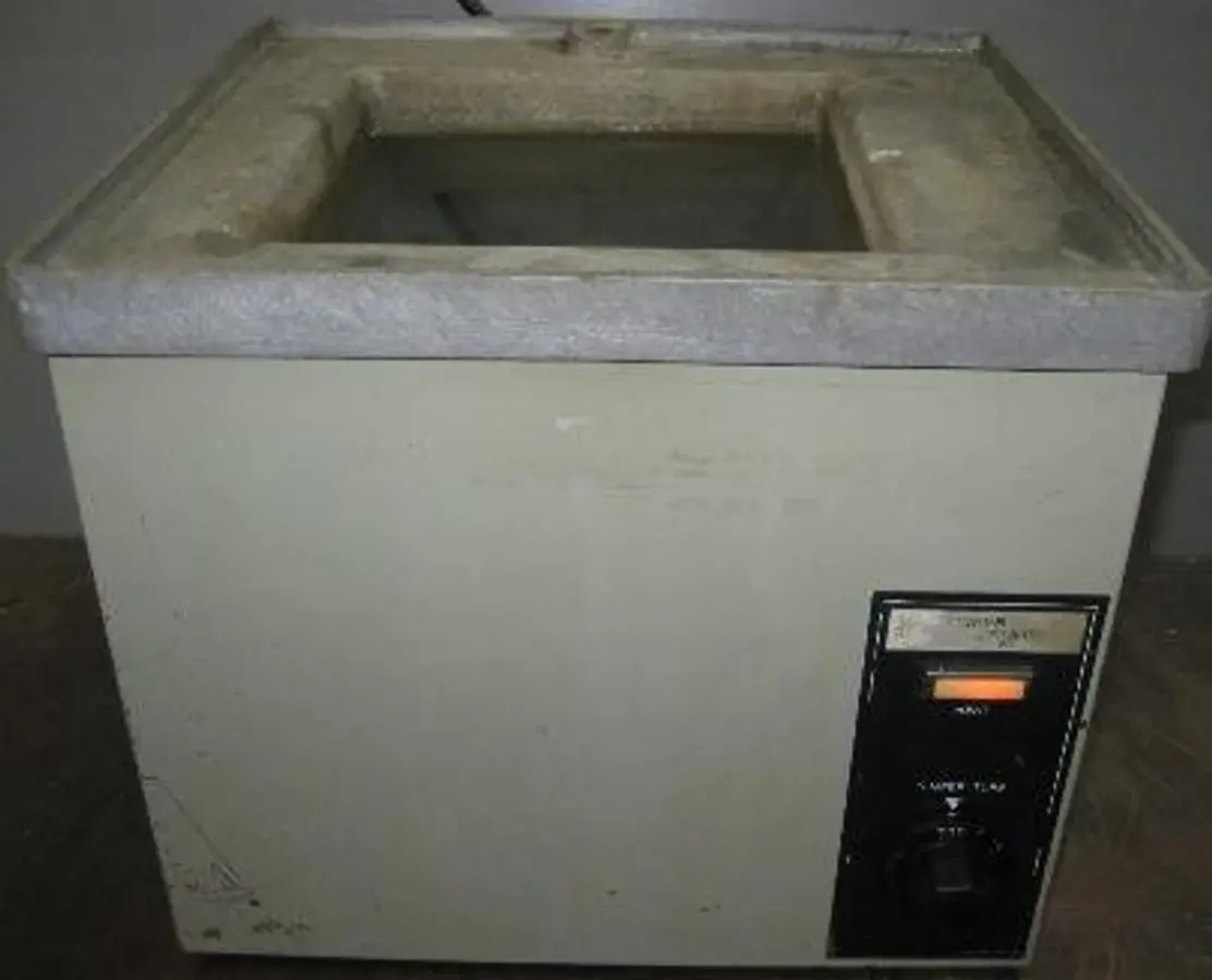 USED THERMO FISHER SCIENTIFIC 160